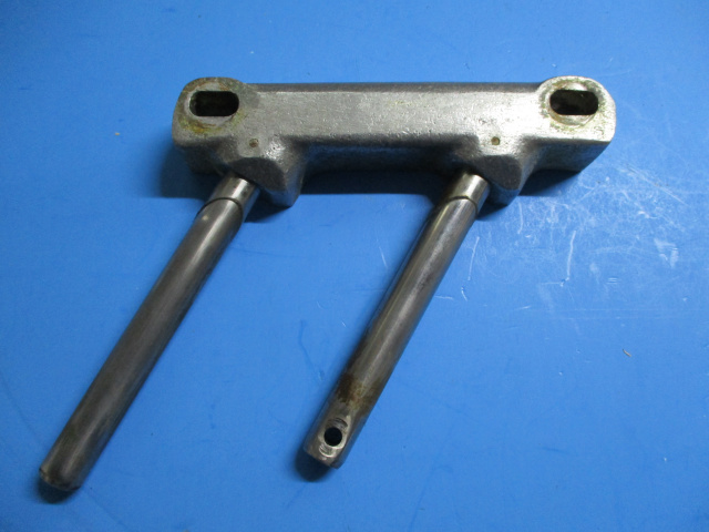 Hobart 1612, 1612E, 1712,  1712E Slicer Gauge Plate Support  USED